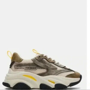NIB STEVE MADDEN Possession Yellow Multi SZ 7.5 women’s